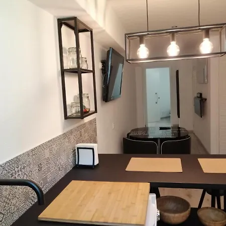 아파트 Loft &